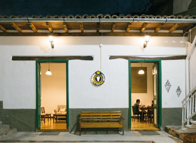 Emporio Lojano - Bienvenido a #cafesdeloja -->
